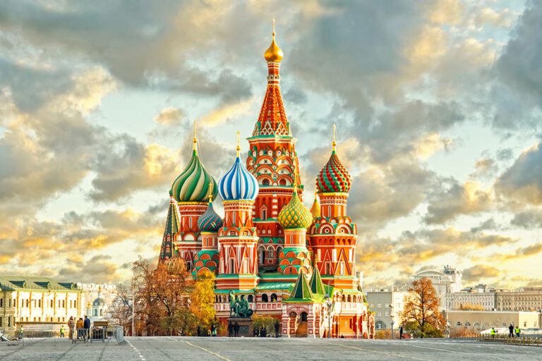 Read more about the article EXPLORING MOSCOW