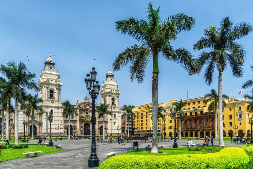 Plaza de Armas (Plaza Mayor)