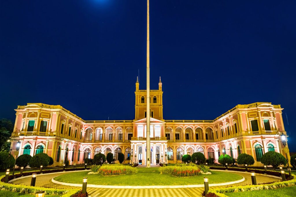 Palacio de Lopez in Asunción