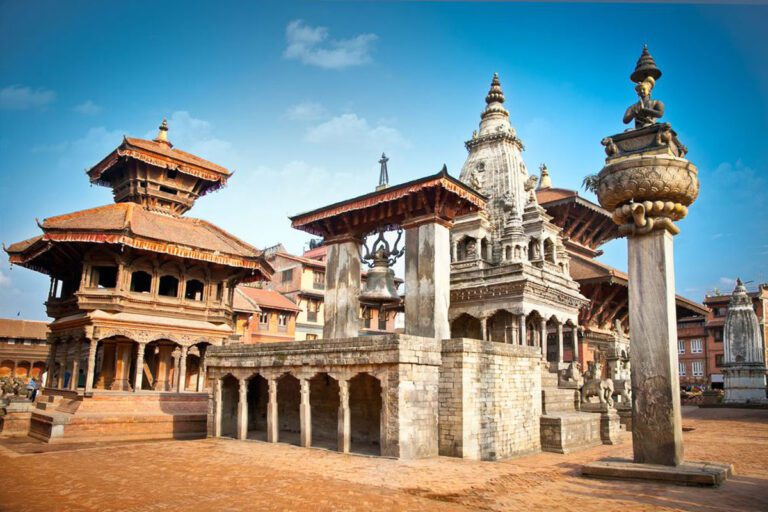 Read more about the article EXPLORING KATHMANDU