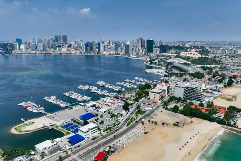 Read more about the article EXPLORING LUANDA