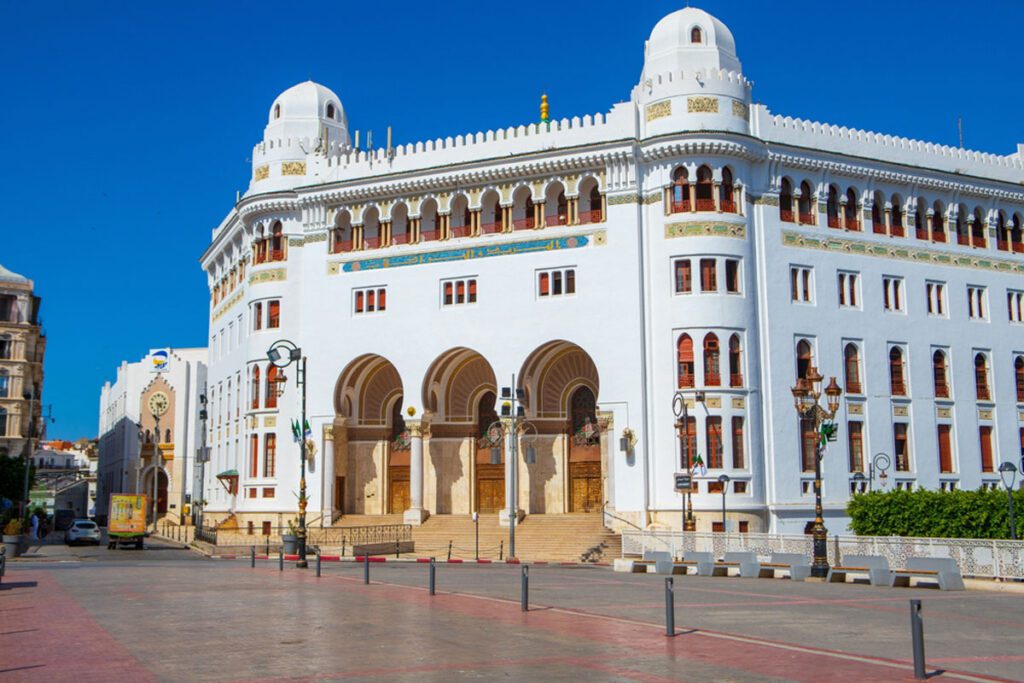 La Grande Poste D'Alger