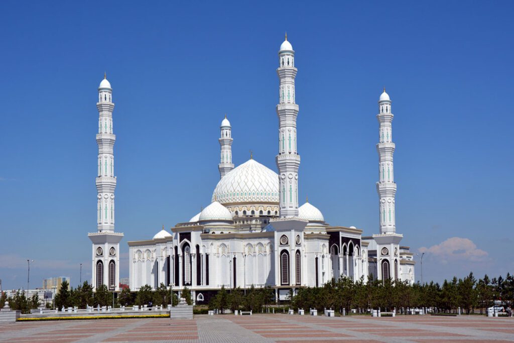 Hazrat Sultan Mosque